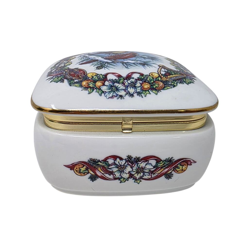 1990 Heritage House Joy to the World Porcelain Christmas Music Box
